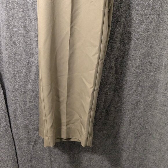 Men's Oak Hill Tan Chinos 44" Waist 29" Inseam Polyester for easy care - Picture 5 of 5